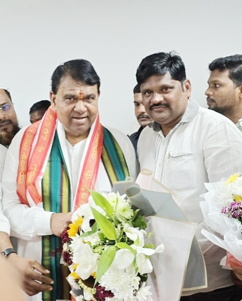 అందరివాడు 